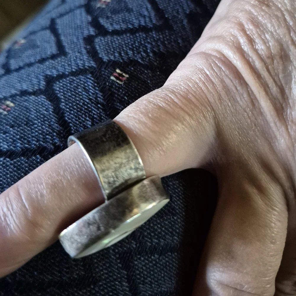 Silver and White Statement Rings Set - Picture 4 of 12